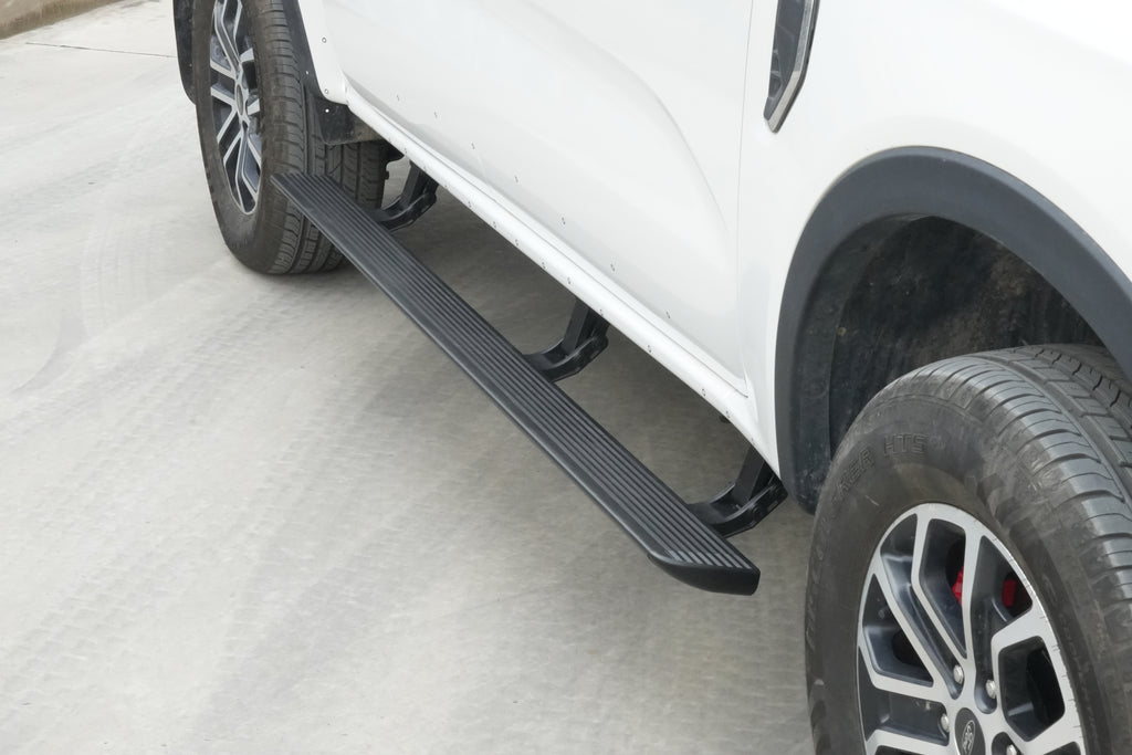 Aluminum Alloy Electric Running Boards for Trucks & SUVs - Auto Retractable Car Side Steps | Non-Slip & Durable (Fits Most South American Vehicles)